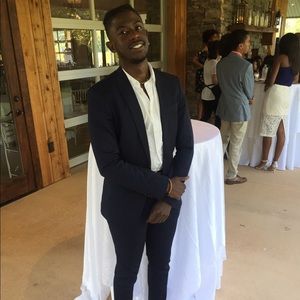 Meet your Posher, Vincent